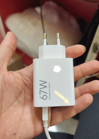 Xiaomi Beyaz Telefon Şarj Cihazı 67W