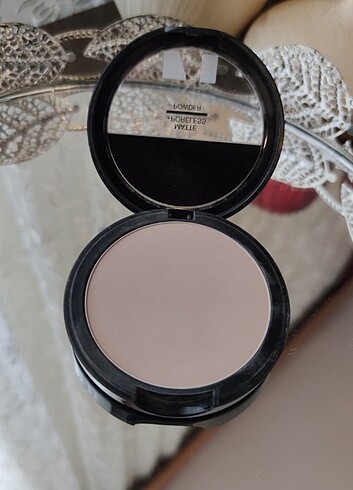 Maybelline Maybelline fit me pudra 120