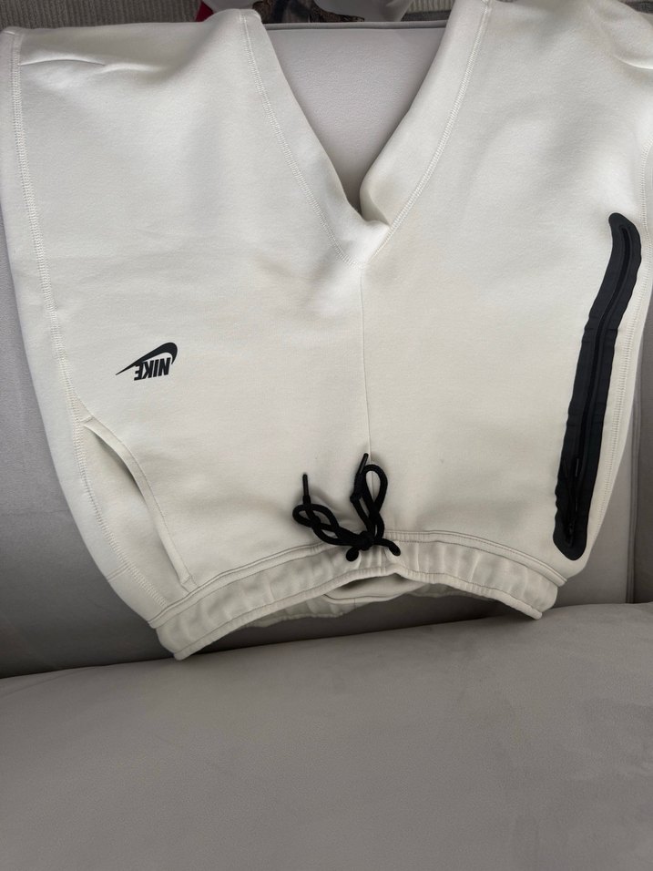 Nike tech fleece eşofman altı - Görsel 3