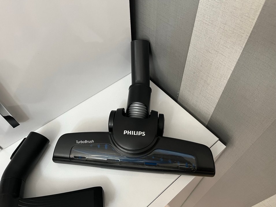 Philips elektrikli süpürge power pro city hepa filtreli turbo - Görsel 3