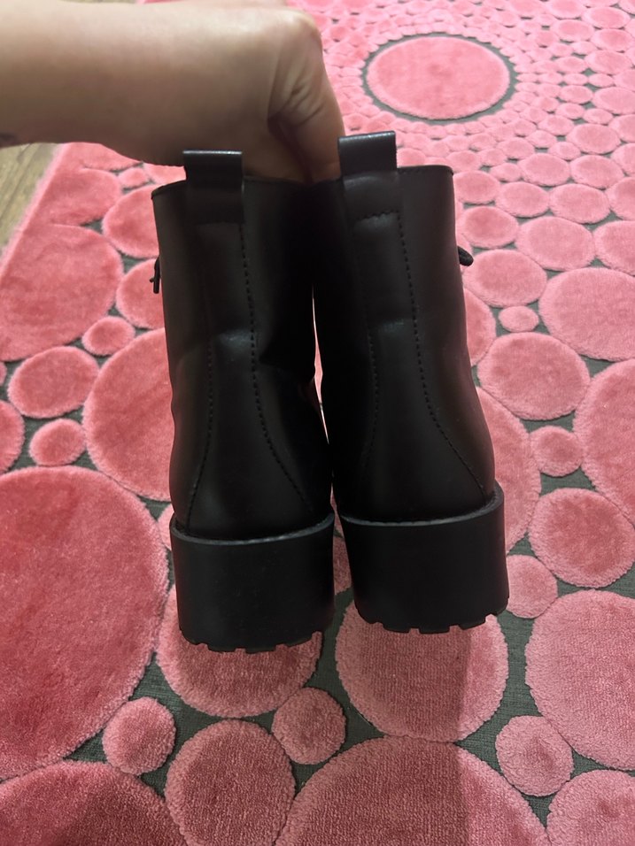 Kadın bot - Görsel 3