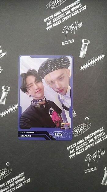 Oddinary han-hyunjin photocard 