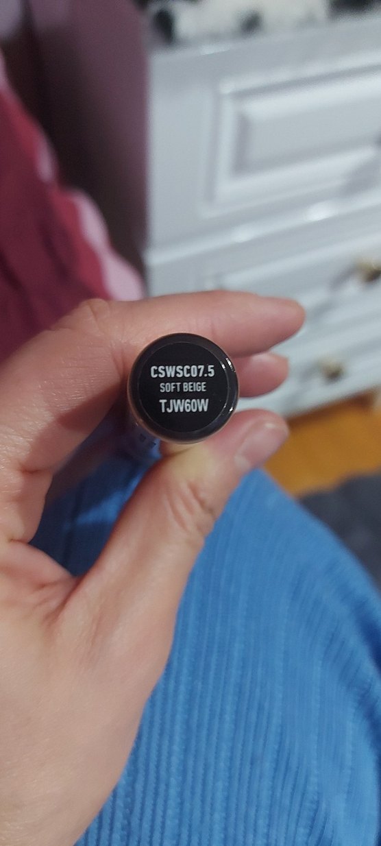 NYX Kapatıcı ve Aydınlatıcı - soft Bej - Görsel 2