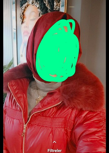 Diğer Kirmizi Kapusonlu Sisme Mont
