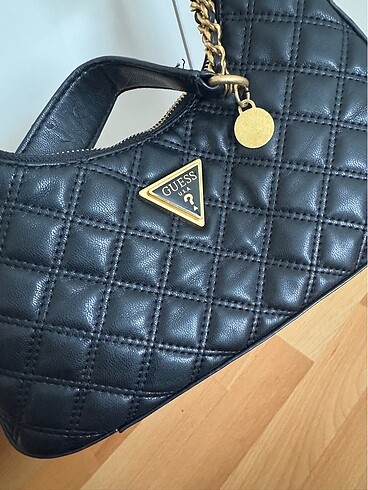 Kadin kol çanta guess orjinal