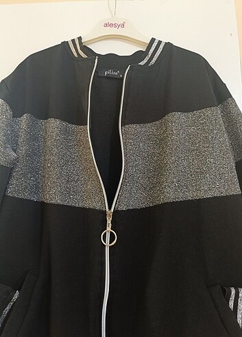 xl Beden siyah Renk Giyçık fermuarlı swet