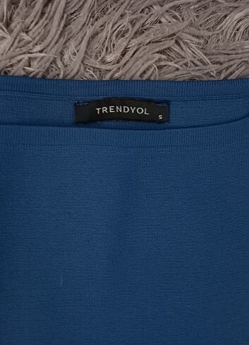 Trendyol & Milla Saks basic crop 