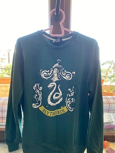 slytherin sweatshirt