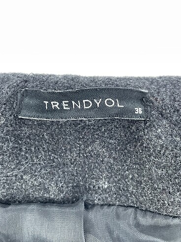 36 Beden çeşitli Renk Trendyol & Milla Kaban %70 İndirimli.