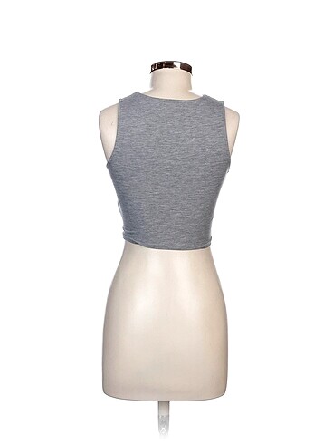 xs Beden Stradivarius T-shirt %70 İndirimli.