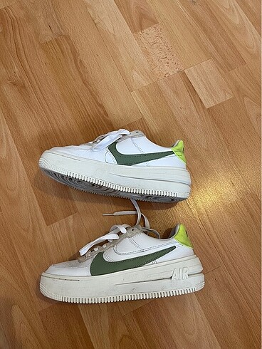 Nike air force ayakkabi
