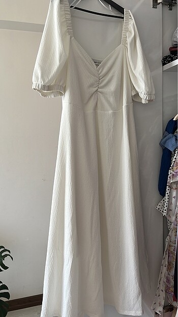 Beyaz elbise - Görsel 2