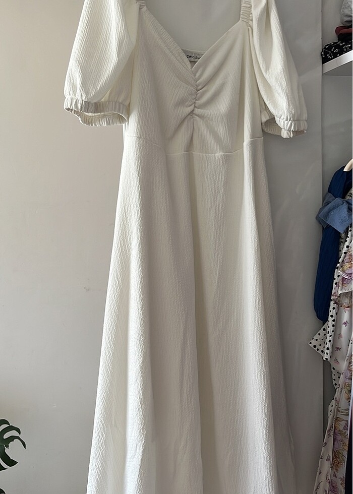 Beyaz elbise - Görsel 2