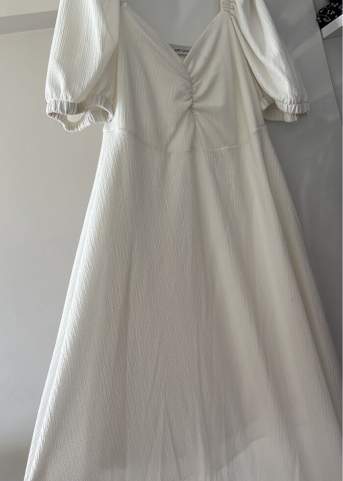 Beyaz elbise - Görsel 3