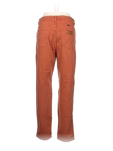 31 Beden Wrangler Jean / Kot %70 İndirimli.