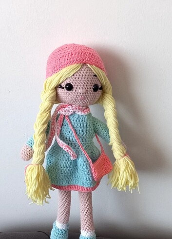 Beden Renk Amigurumi bebek