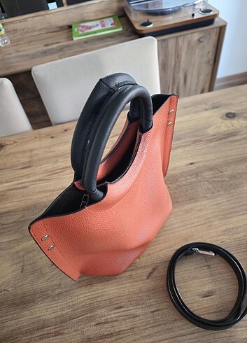 Turuncu çanta  - Görsel 5