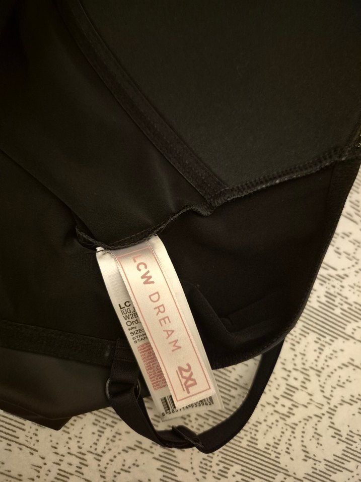 LCW Siyah Deri Bustiyer - Görsel 5