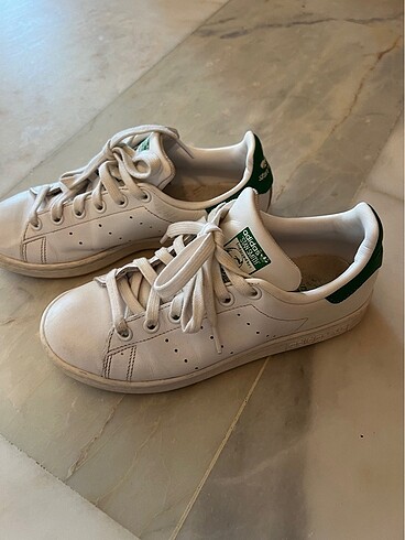 35,5 Beden beyaz Renk Adidas stan smith
