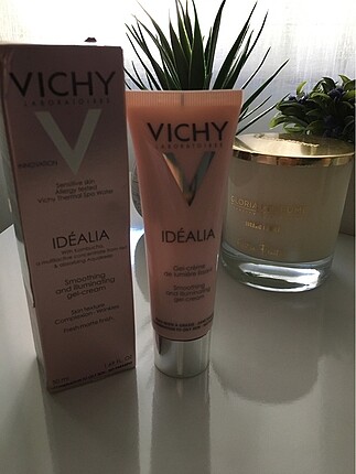 Vichy smoothing nemlendirici