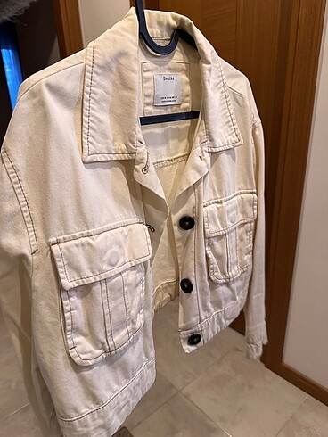 Bershka Baharlık Ceket