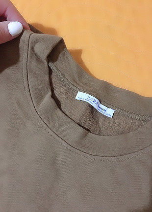 Zara sweatshirt 