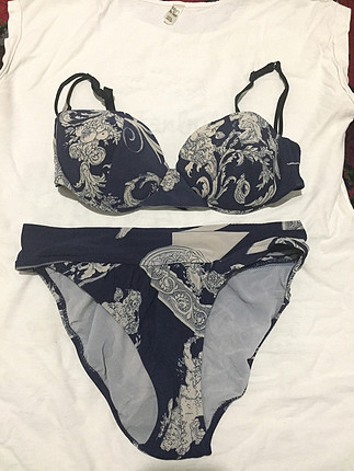 38-40 beden uyumlu bikini takımı.