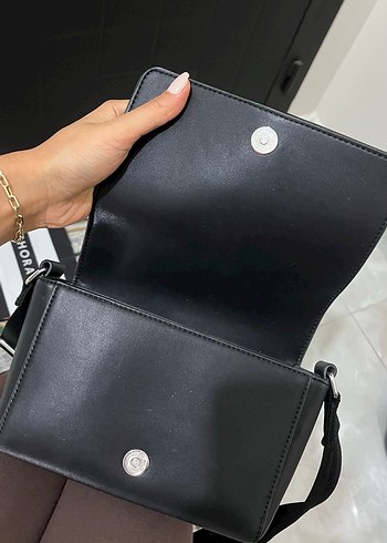 Tommy Siyah Deri Kadın Çapraz Çanta - Görsel 3