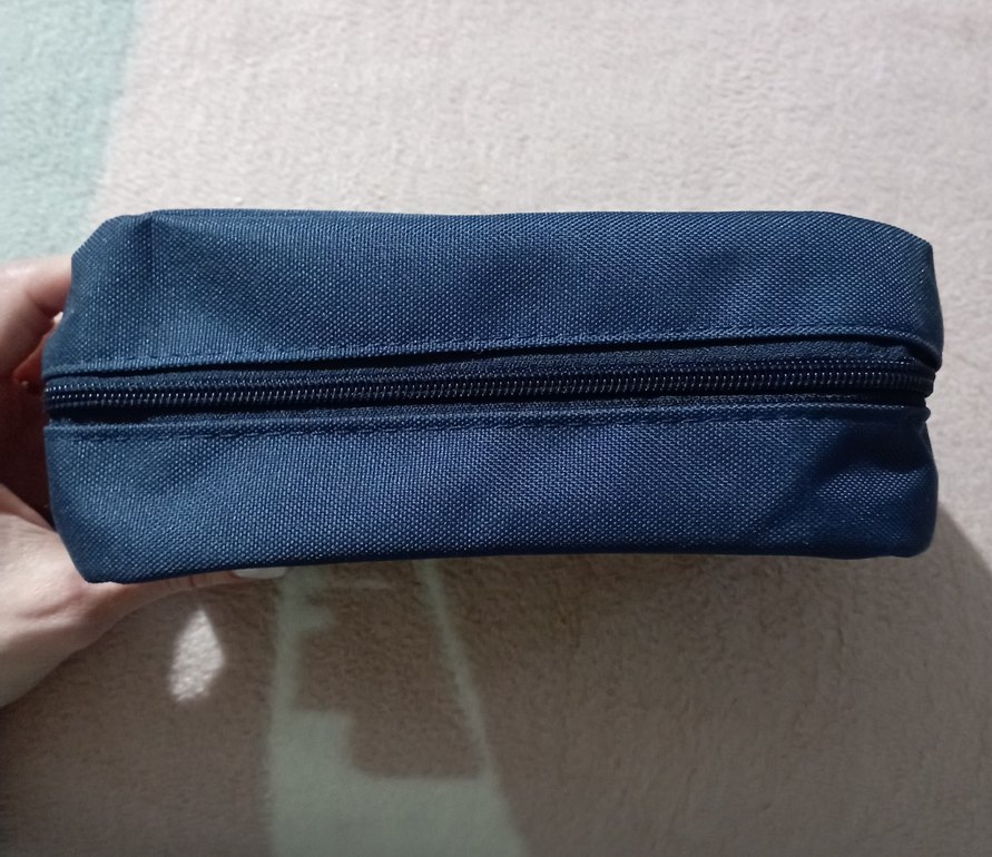 Fermuarlı Mavi Kadın Erkek Seyahat Bakım Makyaj Çantası - Görsel 2