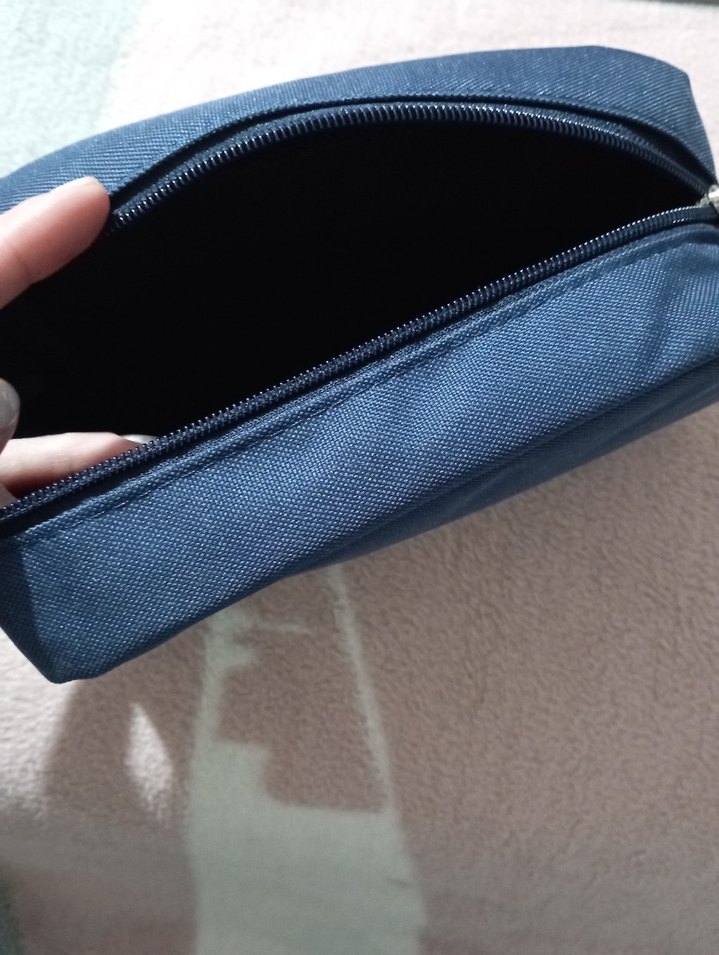 Fermuarlı Mavi Kadın Erkek Seyahat Bakım Makyaj Çantası - Görsel 4