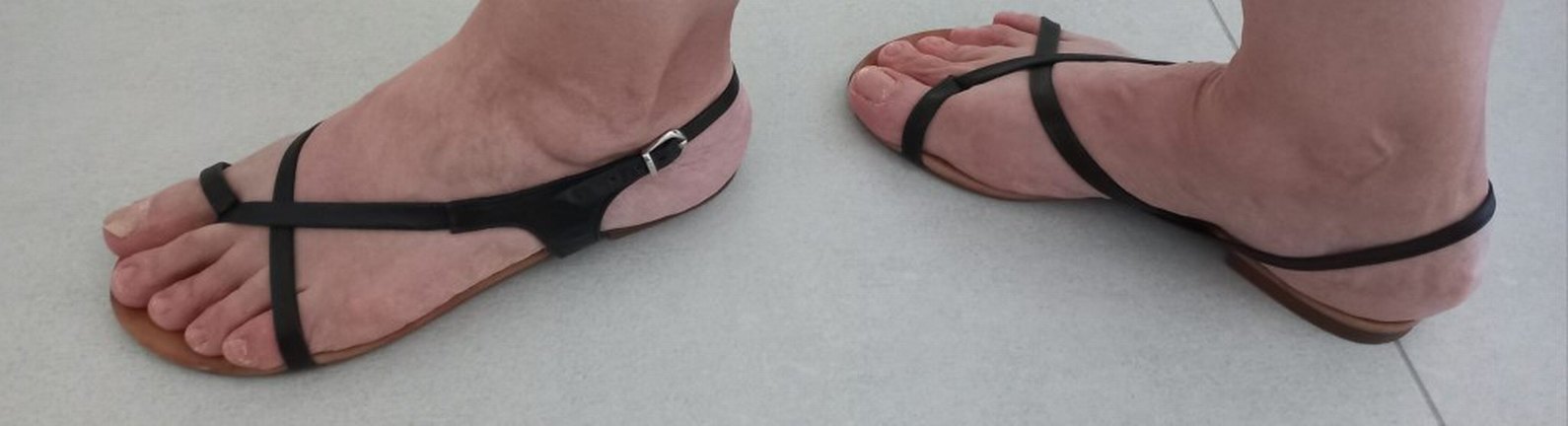 Kahverengi İnce Bantlı Kadın Sandalet - Görsel 2