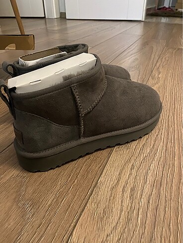 UGG ULTRA MİNİ GRİ