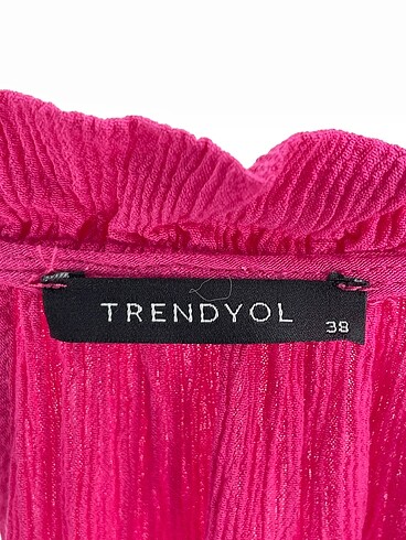 38 Beden pembe Renk Trendyol & Milla Bluz %70 İndirimli.
