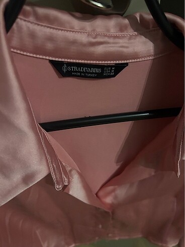 m Beden pembe Renk Stradivarius Pembe saten gömlek