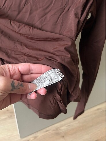 m Beden Stradivarius balıkçı bluz