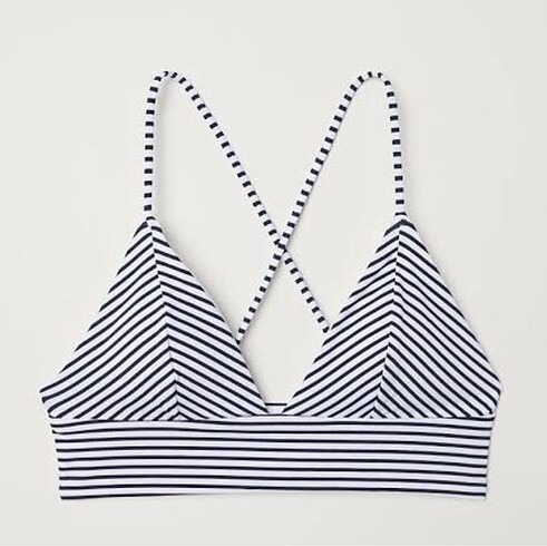 H&M bikini üstü