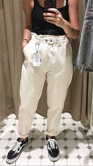 Stradivarius ekru fitilli pantolon