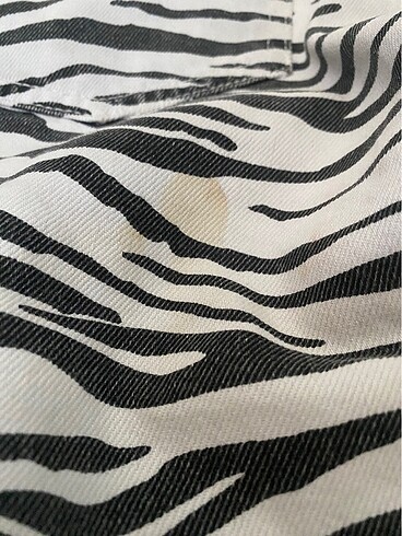 34 Beden Zebra desenli jean