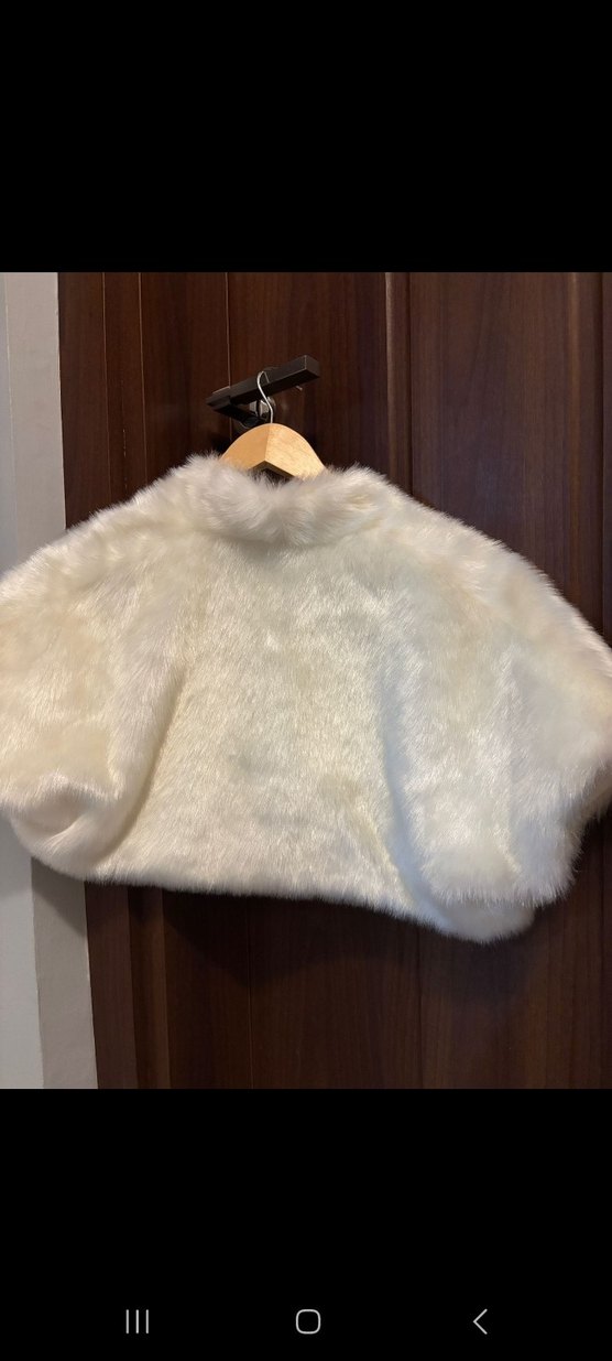 Beyaz Kürk Detaylı Kadın Bolero - Görsel 4