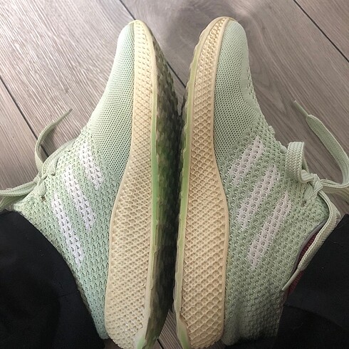 39 Beden Orjinal adidas spor ayakkabı