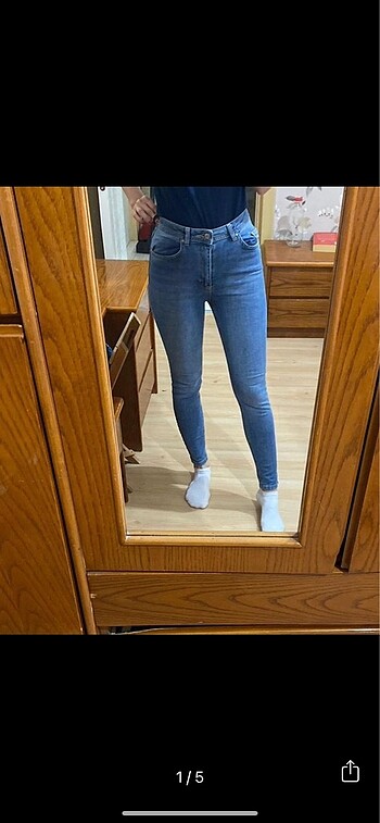 Açık mavi jean