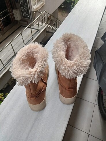 33 Beden Zara bot