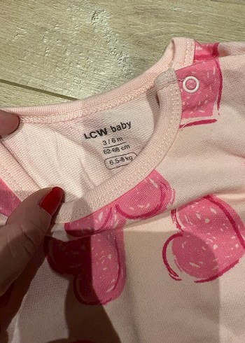 LC Waikiki Pembe Kalp Desenli Dantelli Bebek Takımı