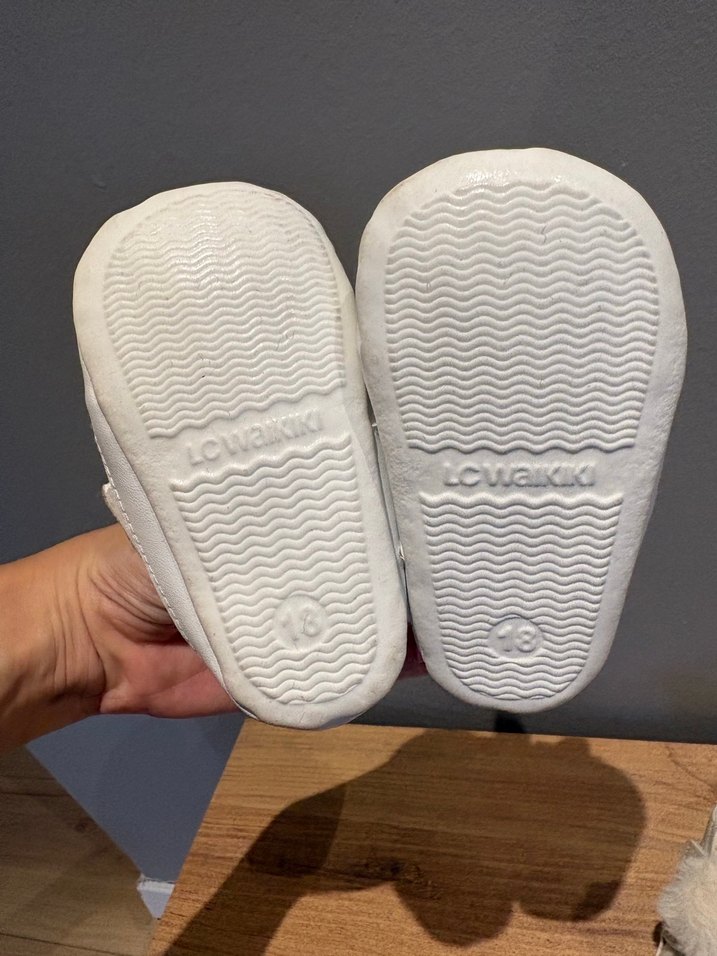 Beyaz Kürklü Kız Bebek İlk Adım Ayakkabısı - Görsel 5