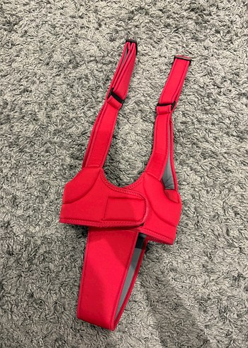 Kırmızı Bebek Taşıyıcı - Görsel 4