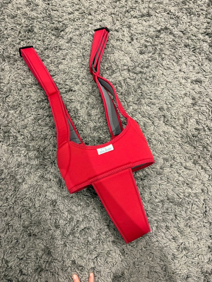 Kırmızı Bebek Taşıyıcı - Görsel 3