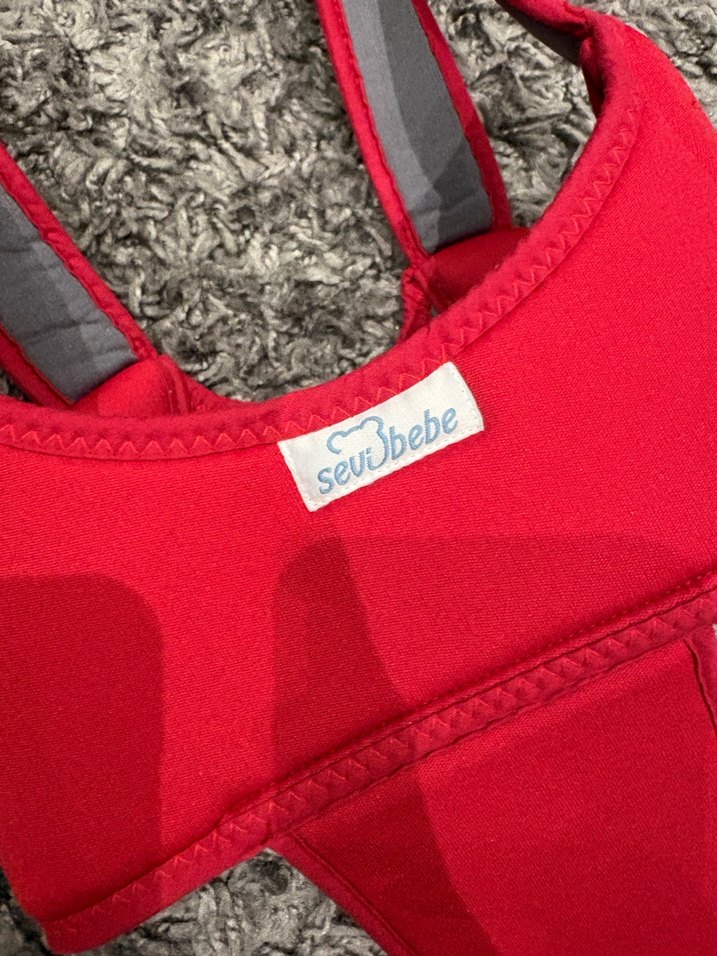 Kırmızı Bebek Taşıyıcı - Görsel 2