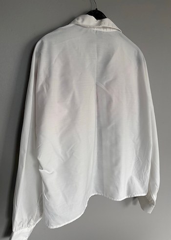 Fiyonklu Beyaz Kadın Gömlek - Görsel 7