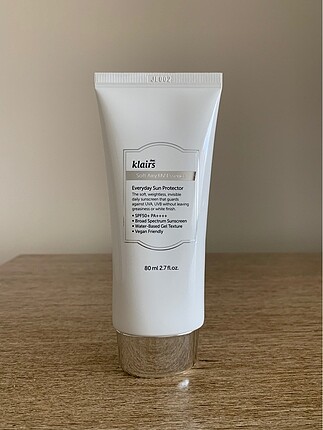 Klairs soft airy uv essence