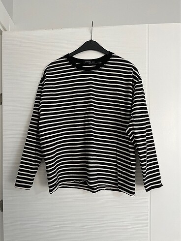 Çizligi tshirt